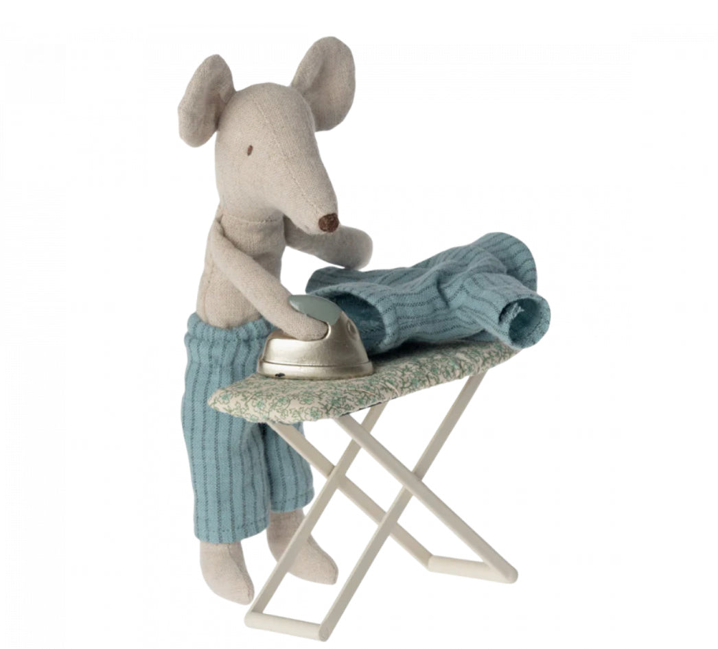 Mouse Ironing Board