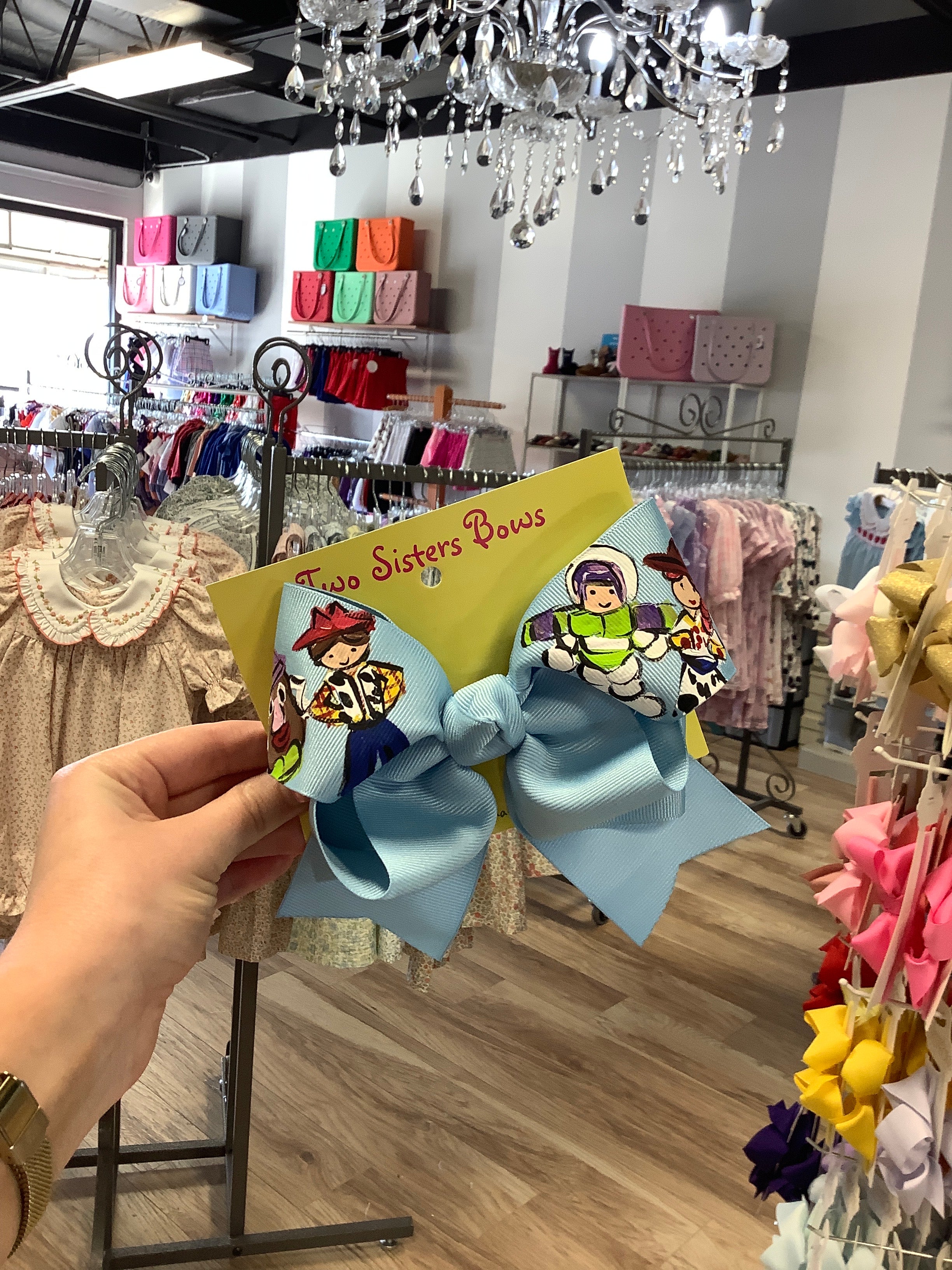 Woody’s Friends Bow