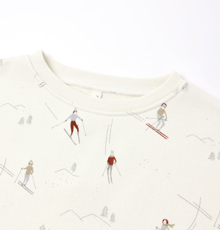 Relaxed Sweatshirt || Skiers