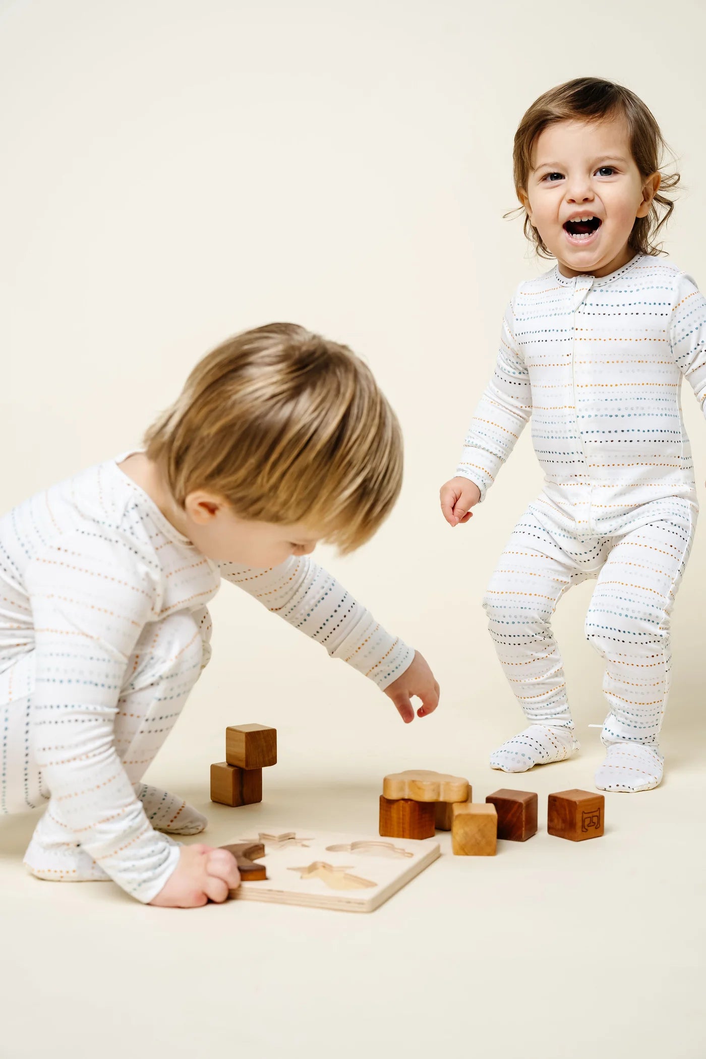 Conrad zipper footie