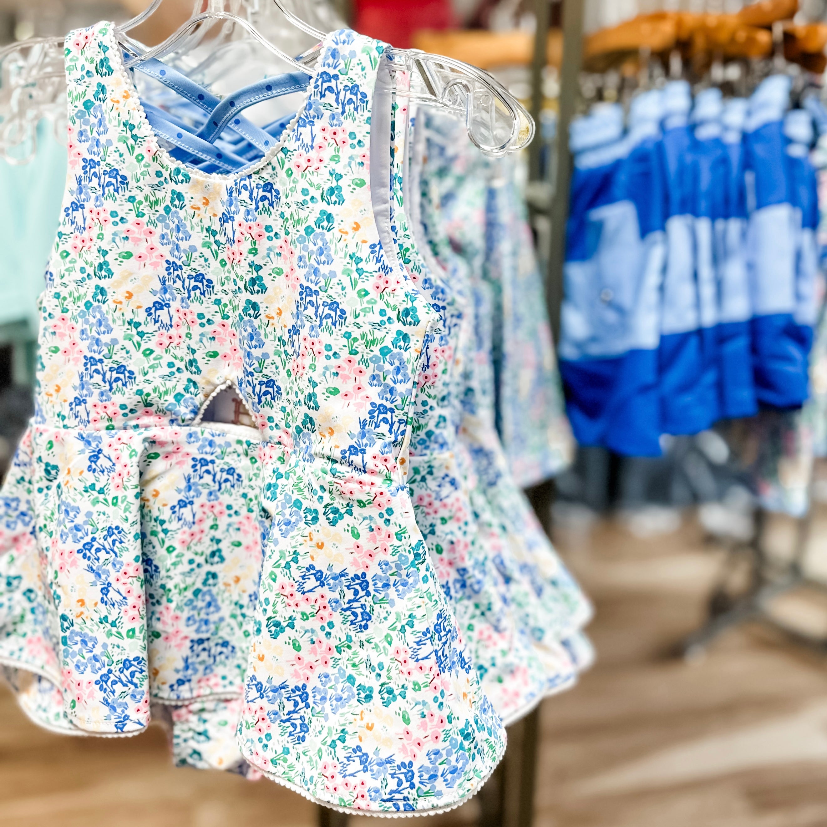 Zandy Zoos Clothes & Shoes LLC